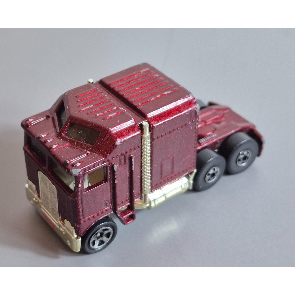 Vintage Hot Wheels 1982 Thunder Roller Die-Cast Semi Truck 1:64